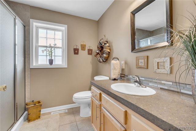 402 Cayuga Road, Cheektowaga, NY 14225
