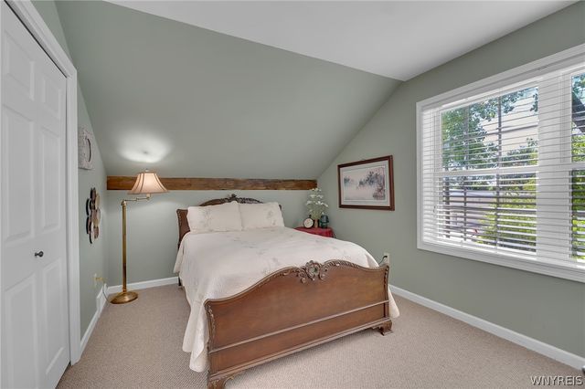 402 Cayuga Road, Cheektowaga, NY 14225