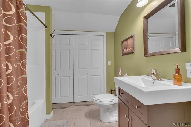 402 Cayuga Road, Cheektowaga, NY 14225