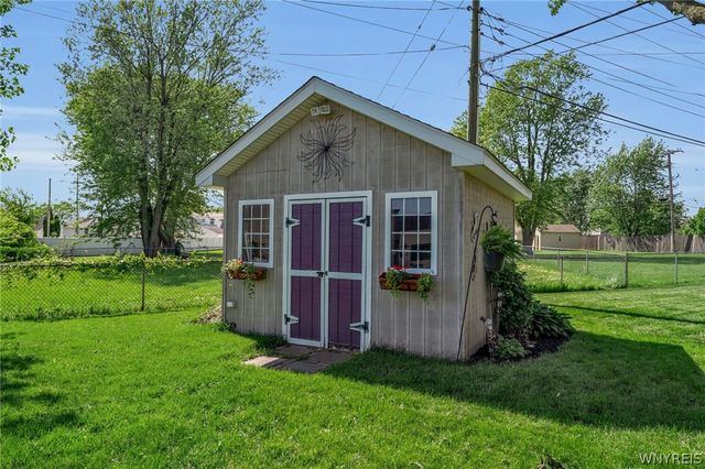 402 Cayuga Road, Cheektowaga, NY 14225