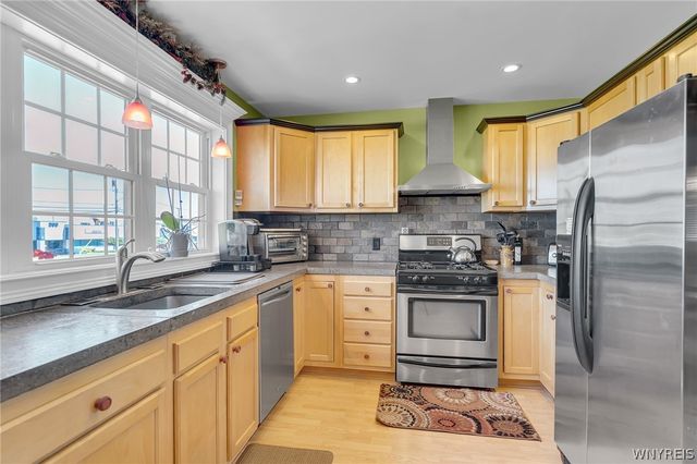 402 Cayuga Road, Cheektowaga, NY 14225