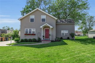 402 Cayuga Road, Cheektowaga, NY 14225