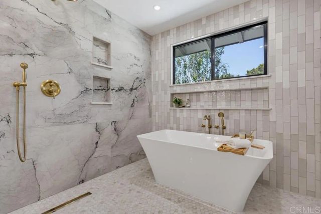 909 San Pablo Drive, San Marcos, CA 92078