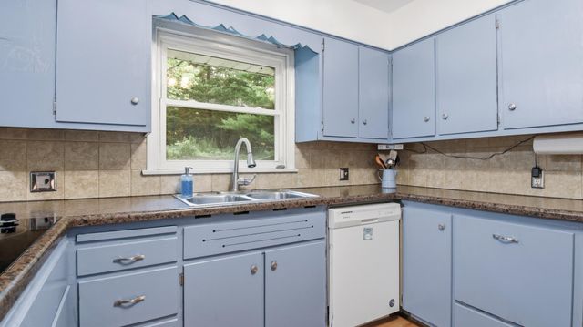 2322 16th Street, Eau Claire, WI 54703