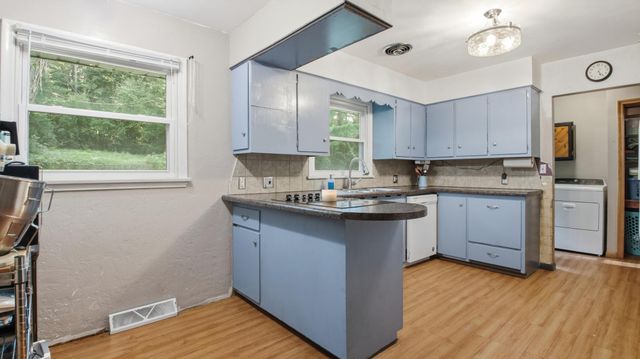 2322 16th Street, Eau Claire, WI 54703