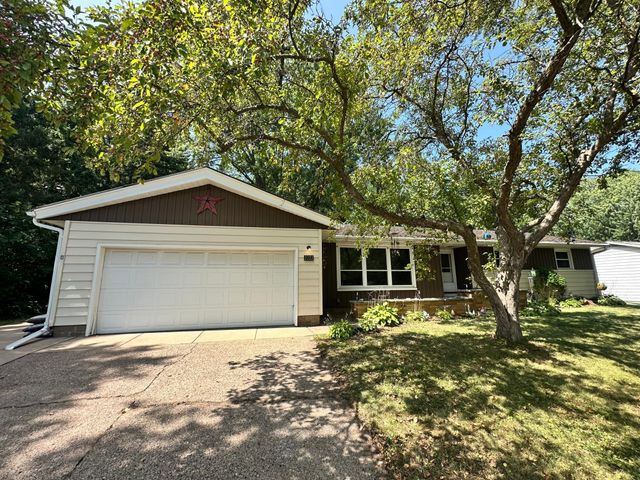 2322 16th Street, Eau Claire, WI 54703