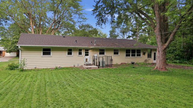 2322 16th Street, Eau Claire, WI 54703