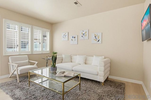 12922 Carmel Creek Rd. 32, San Diego, CA 92130