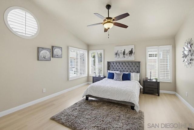 12922 Carmel Creek Rd. 32, San Diego, CA 92130