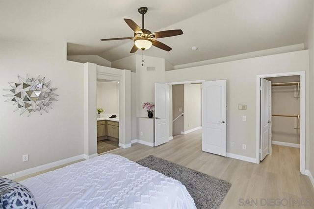 12922 Carmel Creek Rd. 32, San Diego, CA 92130