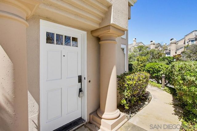 12922 Carmel Creek Rd. 32, San Diego, CA 92130