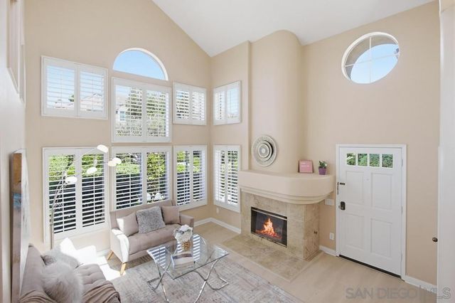 12922 Carmel Creek Rd. 32, San Diego, CA 92130