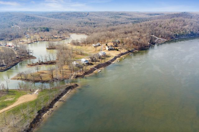 1275 Kaw Liga Ln, Bath Springs, TN 38311