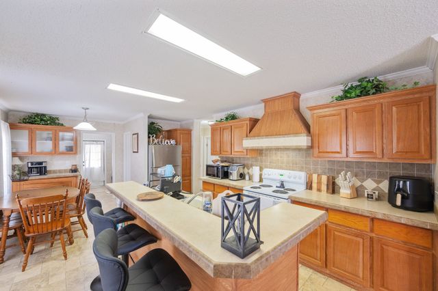 1275 Kaw Liga Ln, Bath Springs, TN 38311