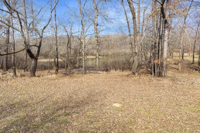 1275 Kaw Liga Ln, Bath Springs, TN 38311