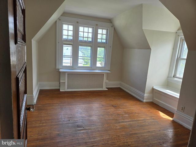 222 BORBECK AVE, Philadelphia, PA 19111