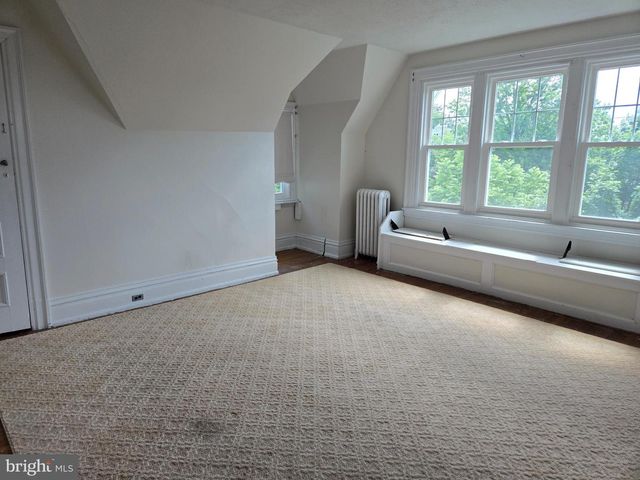 222 BORBECK AVE, Philadelphia, PA 19111