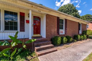 1725 Lakedell Drive, Charlotte, NC 28215