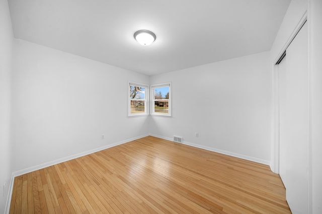 917 Sunset Avenue, Earlville, IL 60518