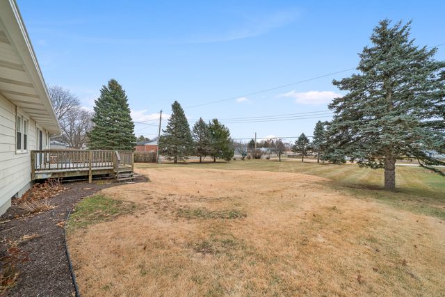 917 Sunset Avenue, Earlville, IL 60518