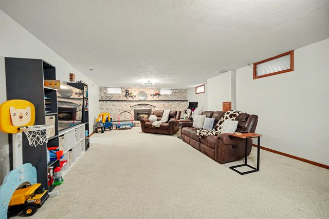 2800 Highland Ave., Salina, KS 67401