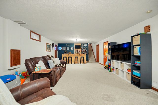 2800 Highland Ave., Salina, KS 67401