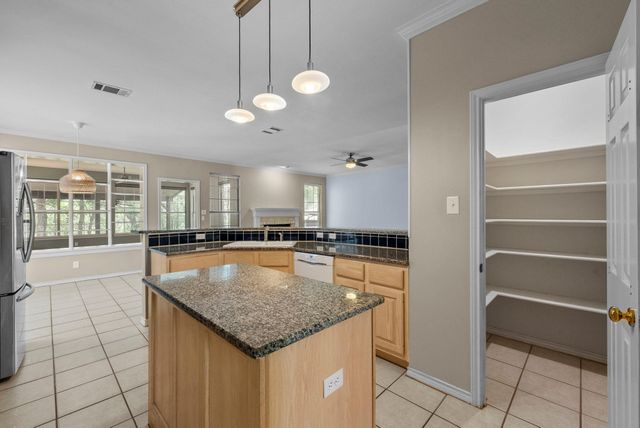 12400 Audane DR, Austin, TX 78727
