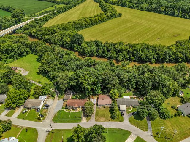 205 Cliffside Ave, Shelbyville, TN 37160