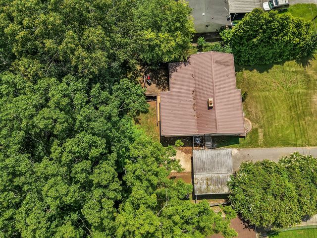 205 Cliffside Ave, Shelbyville, TN 37160