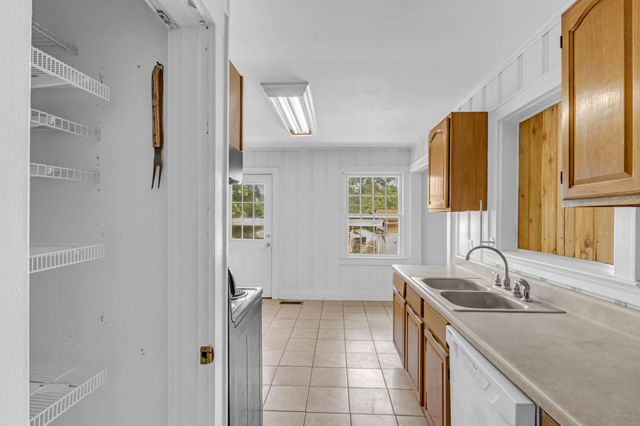205 Cliffside Ave, Shelbyville, TN 37160