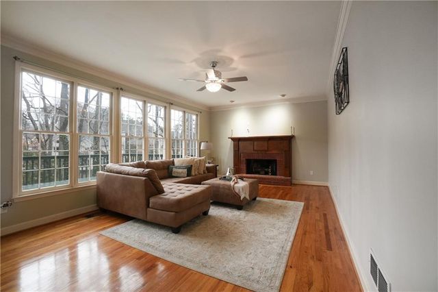 2275 Shore View Way, Suwanee, GA 30024