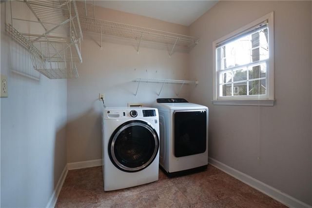 2275 Shore View Way, Suwanee, GA 30024