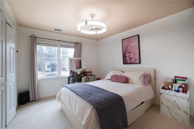 2275 Shore View Way, Suwanee, GA 30024