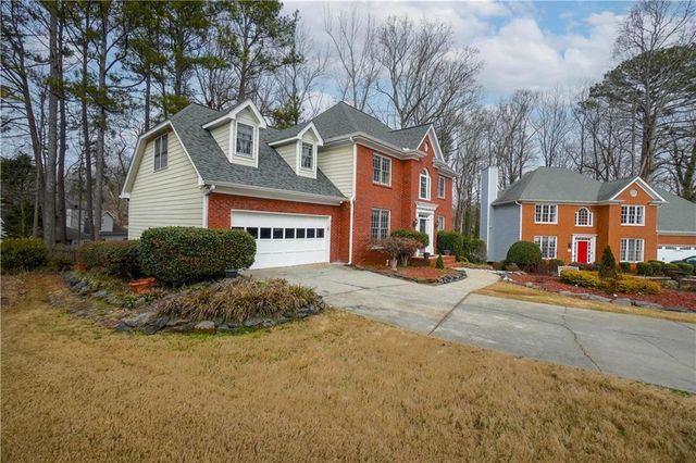 2275 Shore View Way, Suwanee, GA 30024