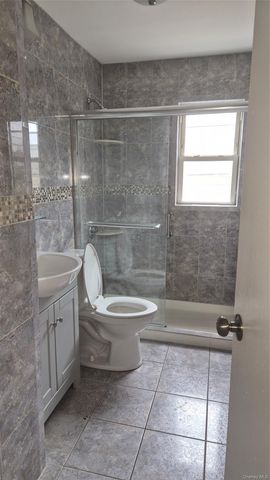 94 Gates Avenue, Valley Stream, NY 11580