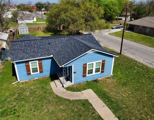 3701 N 21st Street, Waco, TX 76708