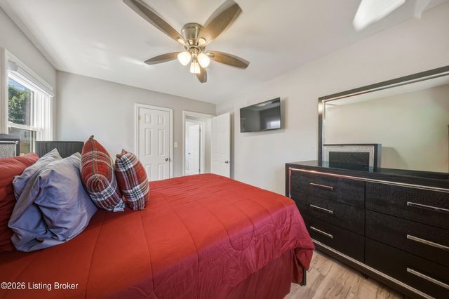 1794 Wilart Dr, Louisville, KY 40210