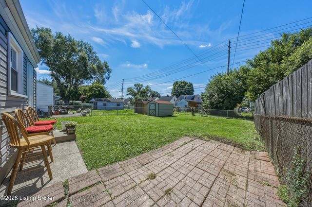 1794 Wilart Dr, Louisville, KY 40210