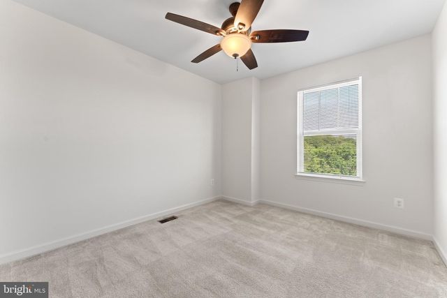 201 SPOTSWOOD ST, Stafford, VA 22554