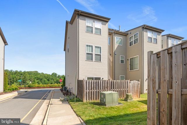 201 SPOTSWOOD ST, Stafford, VA 22554