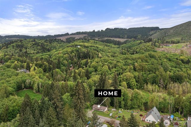 708 NE Eaton Court, Castle Rock, WA 98611