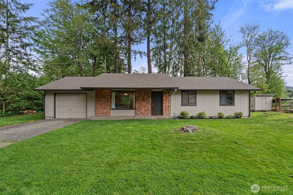 708 NE Eaton Court, Castle Rock, WA 98611