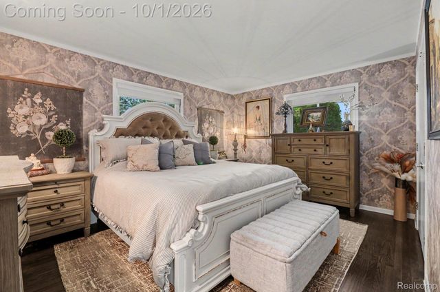 436 Barclay Road, Grosse Pointe Farms, MI 48236