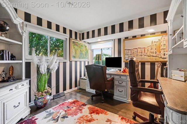436 Barclay Road, Grosse Pointe Farms, MI 48236