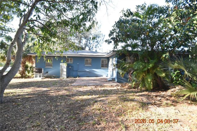 2801 SANDERS DRIVE, Tampa, FL 33611