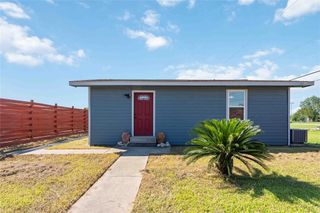 20006 Sanchez Road, Alvin, TX 77511