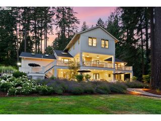 2008 S MILITARY Rd, Portland, OR 97219