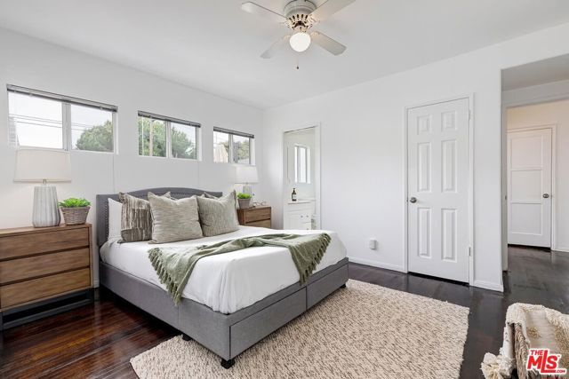 8409 Gonzaga Avenue, Los Angeles, CA 90045