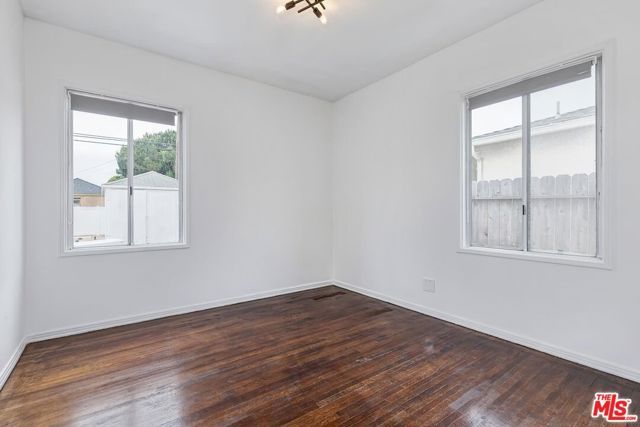 8409 Gonzaga Avenue, Los Angeles, CA 90045