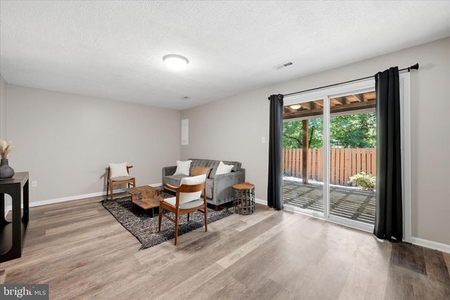 3251 FOOTHILL ST, Woodbridge, VA 22192